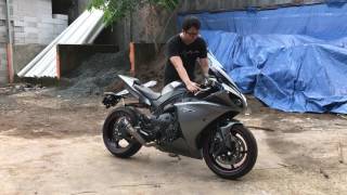 extremly LOUD Yamaha r1 with Austin Racing exhaust short Pipe titanium Full System [upl. by Edialeda]