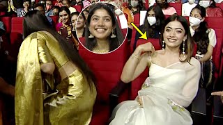 Sai Pallavi And Rashmika Uncomfortable With Dress At Aadavallu Meeku Johaarlu Pre Release News Buzz [upl. by Suitangi867]