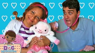 Take Care Of Me Lambie w Doc McStuffins  Disney Toy Reviews  Konas2002 [upl. by Cod]