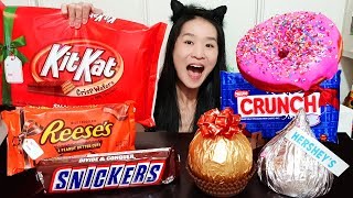 GIANT CHOCOLATE amp CANDY BAR FEAST Hersheys Kit Kat Snickers Reeses Peanut Butter Cup  Mukbang [upl. by Spielman]