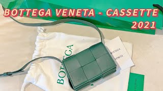 รีวิวแกะกล่อง กระเป๋า BOTTEGA VENETA  CASSETTE 2021 💚 [upl. by Akerdnahs438]