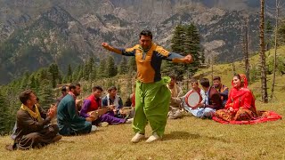 A Beautiful Performance in Nooristan  رقص و آهنگ زیبای نورستانی که به دلتان میشیند [upl. by Uamak]