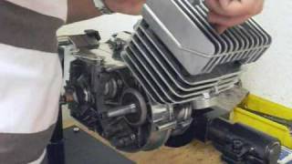 Montage des Zylinder am Simson Motor S51 [upl. by Lahcear]