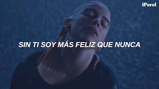 Billie Eilish  Happier Than Ever Español  video musical [upl. by Ainoz]