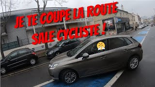 Vélo vs danger le quotidien en ville  Compile [upl. by Annaehs]