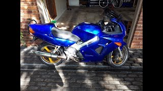 2000 Honda VFR800 Review  The perfect all rounder [upl. by Corinne]