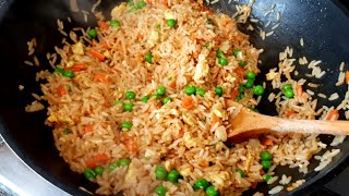 HOW TO MAKE A DELICIOUS CHINESE FRIED RICE RECIPE [upl. by Afatsom]