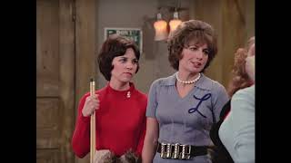 Laverne amp Shirley Girl Fight [upl. by Katherina]