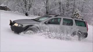 Volvo XC70 in deep snow Volvo AWD Winter drive uphill [upl. by Sharpe]