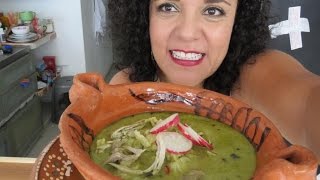 POZOLE VERDE ESTILO GUERRERO [upl. by Yllus]