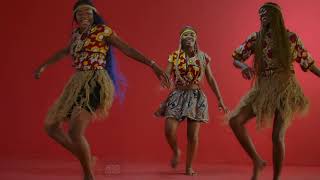 Angolan Traditional Dance on urban beats [upl. by Downing641]