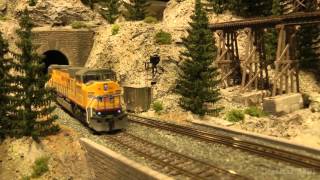 Wonderful US model railroad layout in HO scale [upl. by Suruat320]