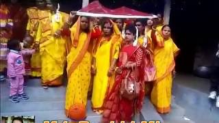 Aj moynar gaye holud kal moynar biya  Biyer song  bangla beyer song [upl. by Farrish]