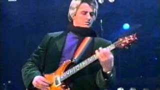 Mike Oldfield  Moonlight Shadow Live in Berlin 19991231 from TV [upl. by Norval]