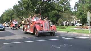 Engine 260 Antique Fire Muster Parade in Milford CT Sept 8 2012 [upl. by Reilly]