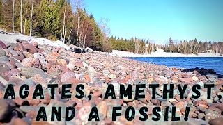 Unpicked Beach full of AGATES Lake Superior Rockhounding [upl. by Sadinoel622]