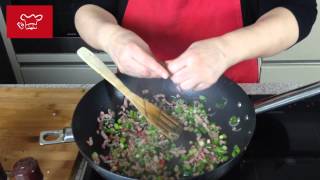 Nasi Goreng Maken  Kookvideo  Indischegerechtencom [upl. by Idur389]