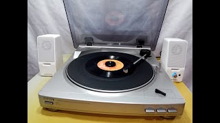 Aiwa Stereo Full Automatic Turntable System PXE860 [upl. by Marguerie26]