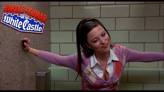 Por Eso Las Mujeres Van Juntas Al Baño quotBatalla de Pedosquot  Harold amp Kumar HD [upl. by Faulkner]