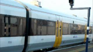 SouthEastern Class 375s 376s 465s amp 466s at New Cross Station [upl. by Illak]